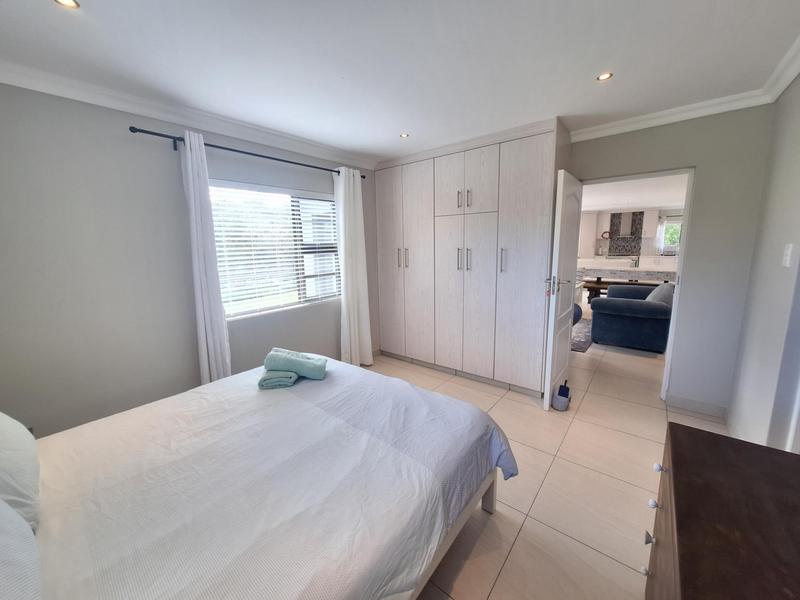 4 Bedroom Property for Sale in Hartenbos Landgoed Western Cape